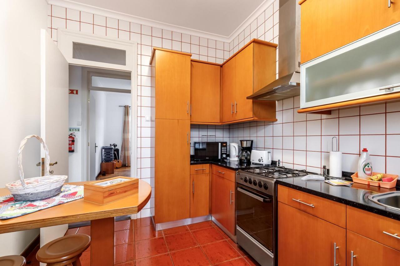 Garden View Apartment *